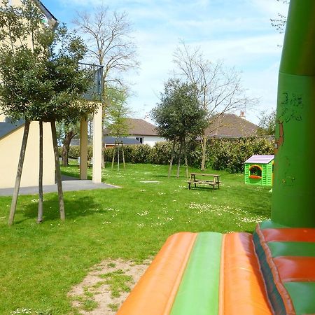 Residence Le Bois Flotte Мервиль-Франсвиль Экстерьер фото